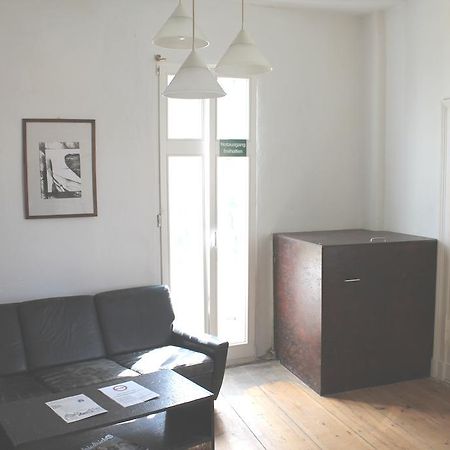 منزل الضيف بوتسدام  في Bett-Point Am Rathaus المظهر الخارجي الصورة